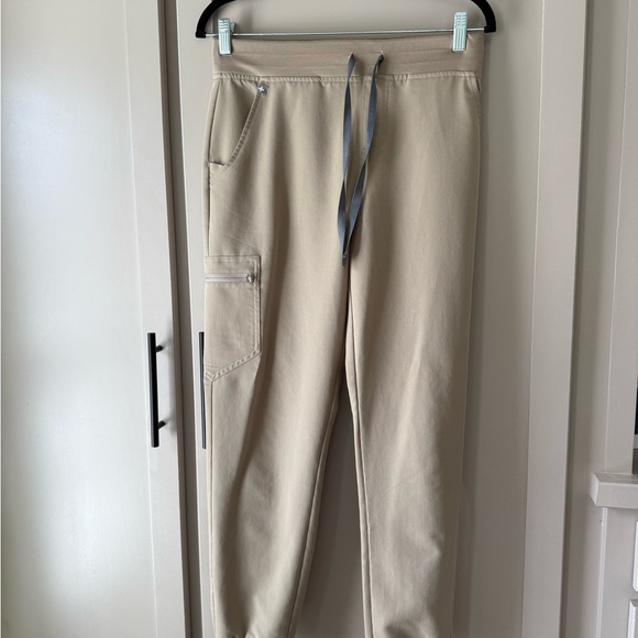 FIGS WOMEN ZAMORA JOGGER - Picture 2 of 4